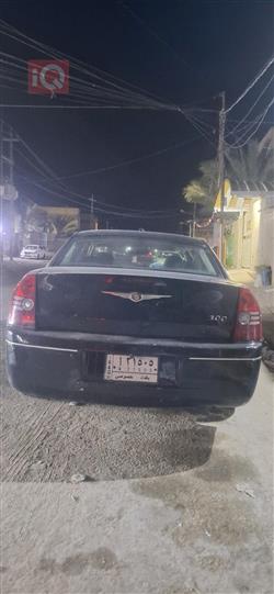 کرایسلەر 300